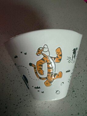 Disney Winnie the Pooh Tigger Snack Bowl Soup Cereal Bowl Zrike Ceramic
